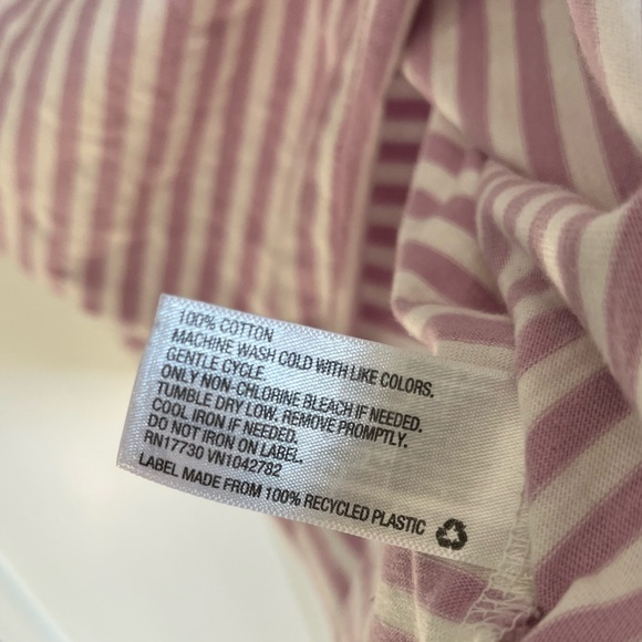 Universal Threads dusty rose purple/white striped crop top - Picture 4 of 4